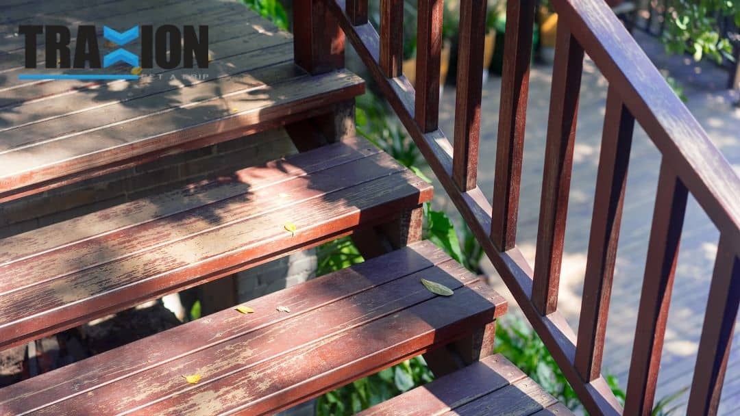 3 Indicators That It’s Time To Repair Your Outdoor Wooden Stairs